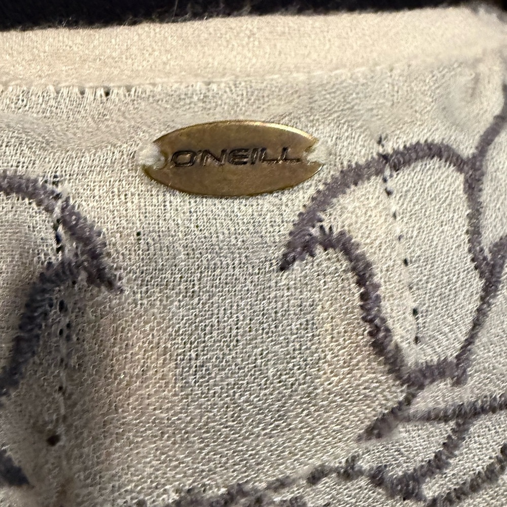 Anna Sui O'Neill Ivory & Black Floral Fringe Wrap Scarf - Picture 5 of 11